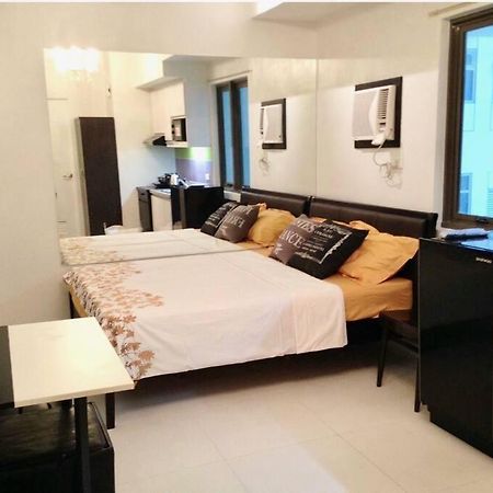 Kl Tower Studio Legazpi Village, Makati Near Greenbelt & Aim Makati Манила Екстериор снимка
